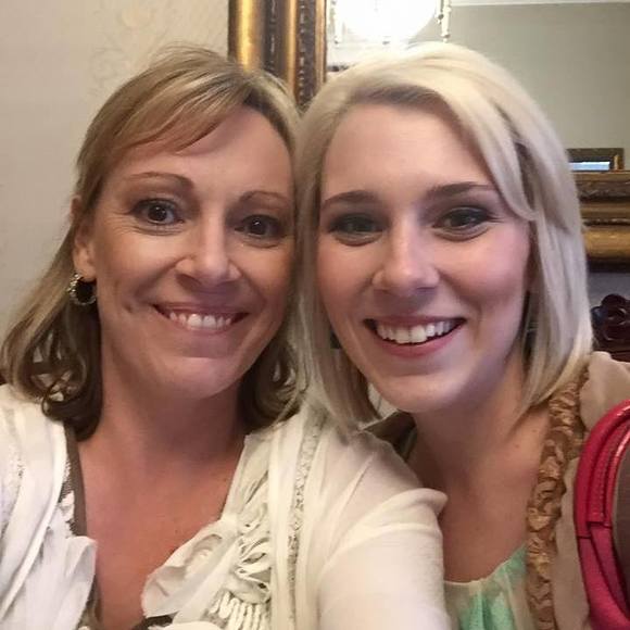 Meet your Posher, Shawndra - Picture 1 of 1